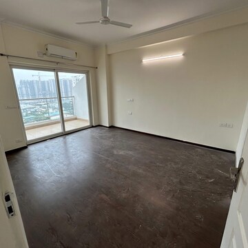 Room in 3 BHK Apartment at Godrej Meridien, Mohammad Heri Village – for Rent