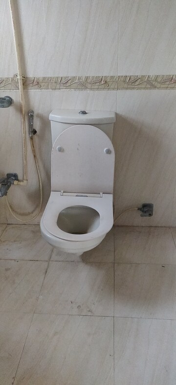 Bathroom in 3 BHK Apartment at Hill View Banjara Hills, Banjara Hills – for Rent