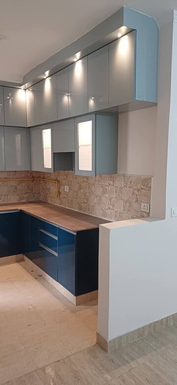Kitchen in 3 BHK Apartment at Amrapali Golf Homes, Sector 4, Greater Noida – for Sale