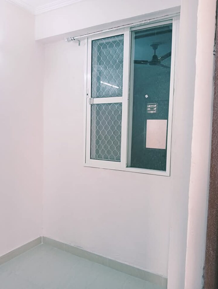 Room, amrapali-golf-homes 3 Bedroom 1595 Sq.Ft. Apartment In Sector 4, Greater Noida Greater Noida 8067995