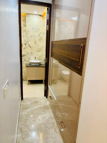 Bathroom in 3 BHK Apartment at Gail CGHS, Sector 56 – for Rent