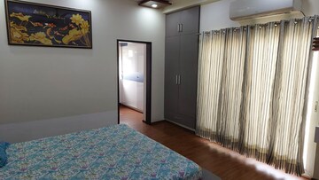 Bedroom in 4 BHK Apartment at Sunshine Helios, Sector 78 – for Rent