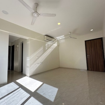 2 BHK Apartment For Rent in Supreme 19 Lokhandwala Complex Andheri Mumbai  8068145