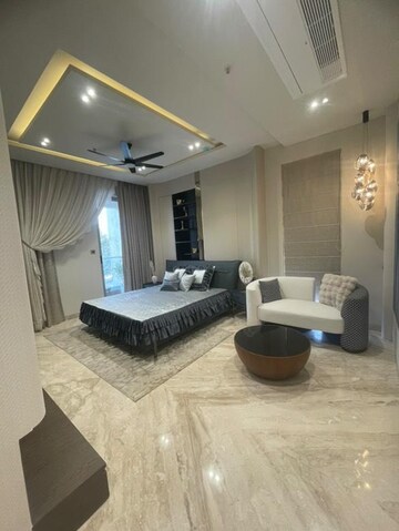 Master Bedroom in 4 BHK Apartment at Nirman Nirvana, Aundh – for Sale