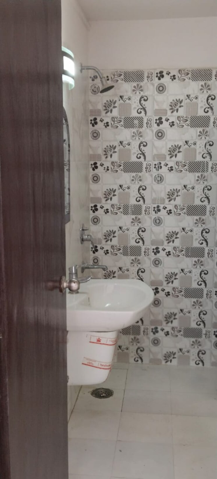 Bathroom, kw-srishti 3 Bedroom 1450 Sq.Ft. Apartment In Raj Nagar Extension Ghaziabad 8068299