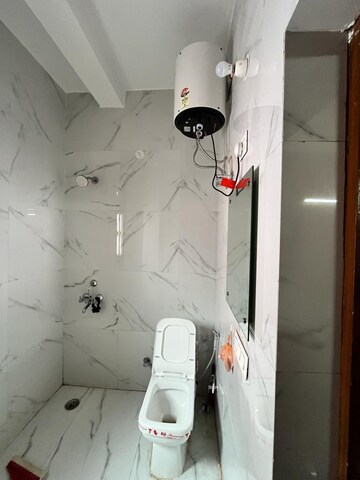 Bathroom in 1 RK Apartment at Sector 23a – for Rent
