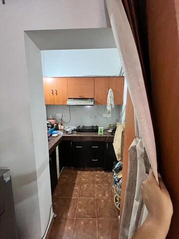 Furnished Amenities in 1 RK Apartment at Sector 23a – for Rent