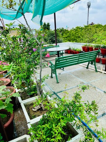 Balcony in 1 RK Apartment at Sector 23a – for Rent