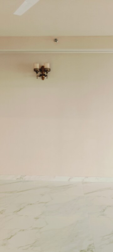 Room in 3 BHK Apartment at M3M Heights, Sector 65 – for Sale
