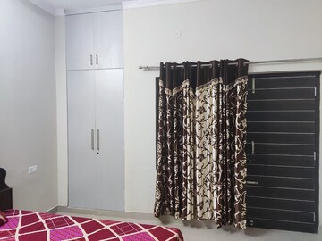 Bedroom in 3 BHK Apartment at Sector 47 – for Rent