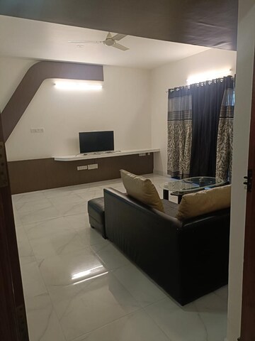 Kitchen in 2.5 BHK Apartment at Halasuru – for Sale
