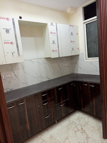Kitchen in 3 BHK Builder Floor at Sector 73 – for Sale