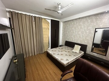 Bedroom in 2 BHK Builder Floor at Sector 26a – for Rent