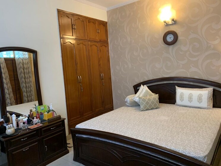 undefined, sector 46 5 Bedroom 360 Sq.Yd. Independent House In Sector 46 Faridabad 8068439