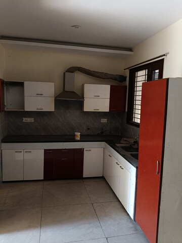 2 BHK Builder Floor For Rent in Dhakoli Village