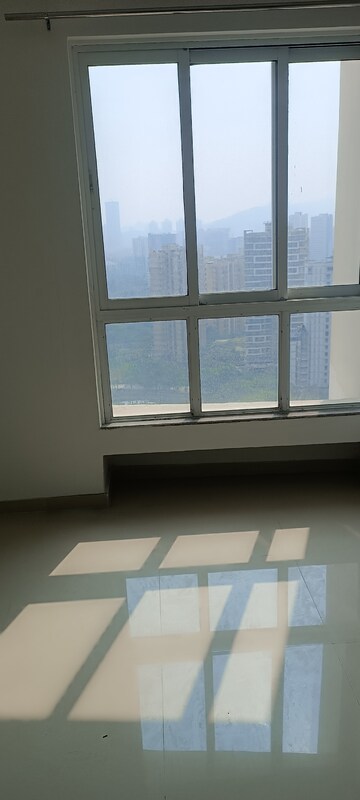 Room in 1 BHK Apartment at Puraniks City Reserva, Ghodbunder Road – for Rent