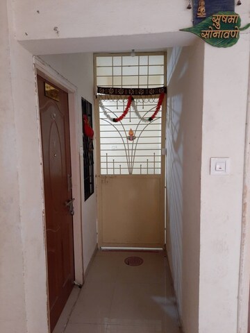 Bathroom in 3 BHK Apartment at kushal Nivriti, Shreehans Nagar – for Rent