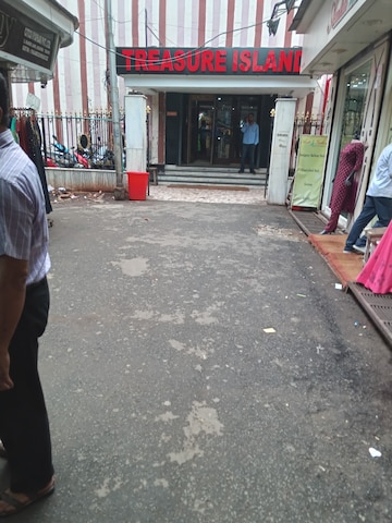 Commercial Shop 280 Sq.Ft. For Rent in New Market Kolkata  8068505