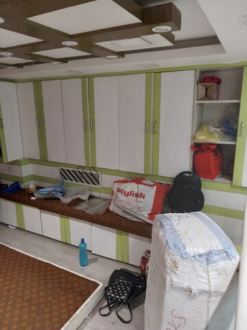 Furnished Amenities in  Shop at New Market – for Rent