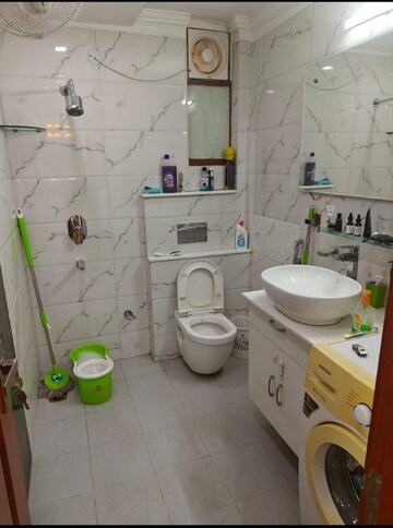 Attached Bathroom in 3.5 BHK Apartment at Sector 22 Dwarka – for Rent