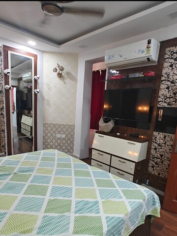 Bedroom in 3.5 BHK Apartment at Sector 22 Dwarka – for Rent