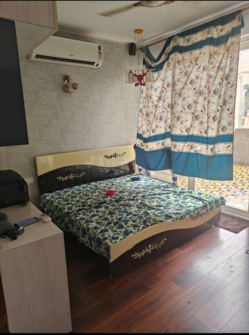 Bedroom in 3.5 BHK Apartment at Sector 22 Dwarka – for Rent