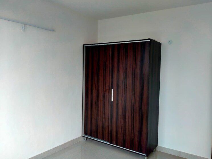 Room, peer mucchalla 3 Bedroom 2200 Sq.Ft. Apartment In Peer Mucchalla Zirakpur 8068553