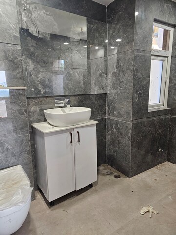 Bathroom in 3 BHK Apartment at Sector 3 Dwarka – for Sale