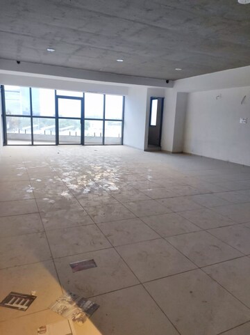 Room in  Office Space at Sindhubhavan – for Rent