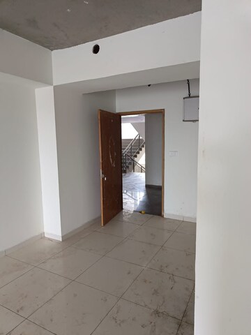 Room in  Office Space at Zion Z One, Bodakdev – for Rent
