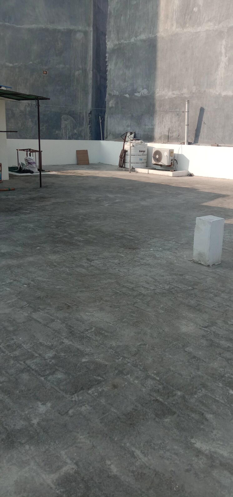  Parking, chiranjiv vihar 4 Bedroom 290 Sq.Yd. Independent House In Chiranjiv Vihar Ghaziabad 8068654