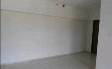 Room in 1 BHK Apartment at Lodha Amara, Kolshet Road – for Sale
