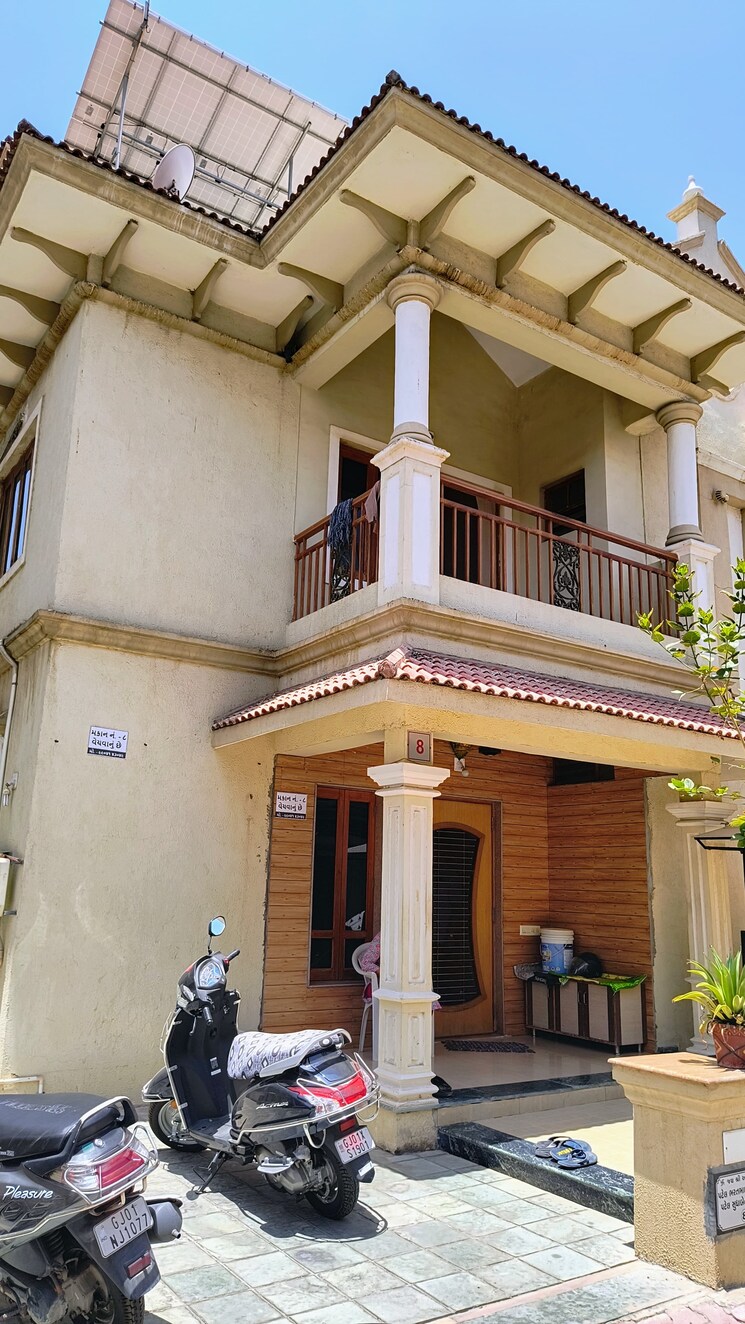 Exterior View, ghatlodia 3 Bedroom 3000 Sq.Ft. Villa In Ghatlodia Ahmedabad 8068740