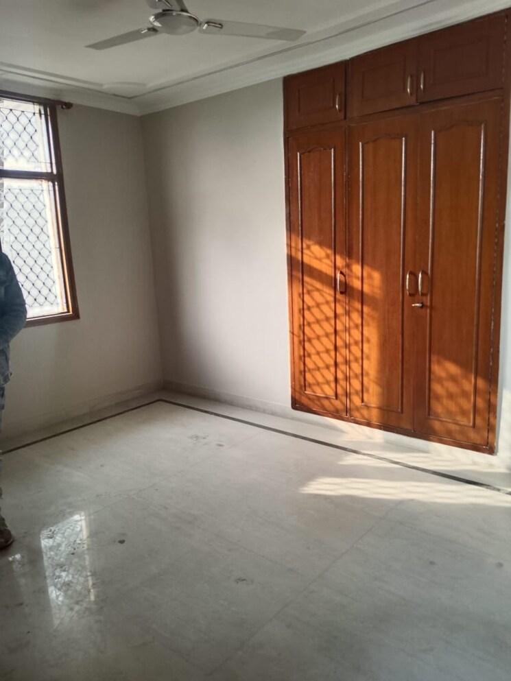 Room, ber sarai 1 Bedroom 500 Sq.Ft. Builder Floor In Ber Sarai Delhi 8068747