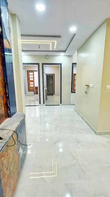 Room in 3 BHK Villa at Faizabad Road – for Sale