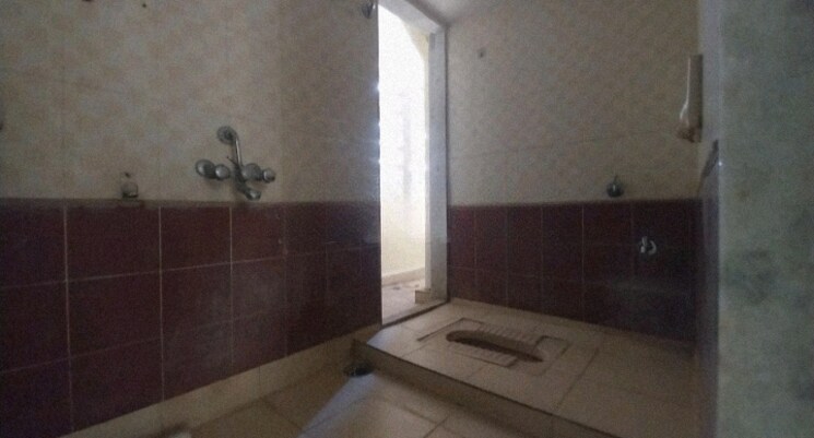 Bathroom, green-acres-apartment 2 Bedroom 900 Sq.Ft. Apartment In Waghbil Thane 8068756