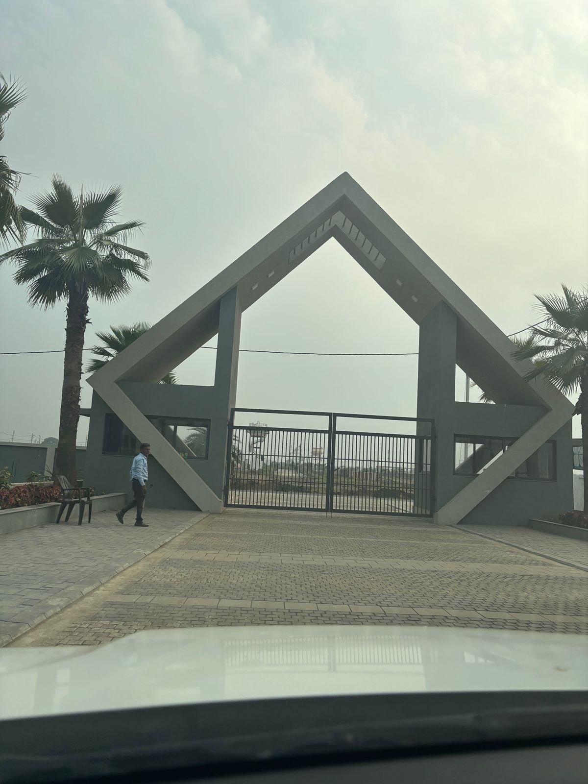 Plot For Sale in Pragati Park