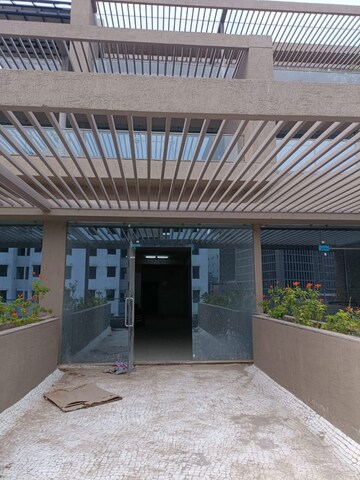  Office Space – Exterior View View at Sindhubhavan - for Rent