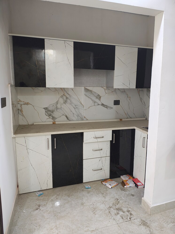 Kitchen, pratap vihar 6 Bedroom 1300 Sq.Ft. Builder Floor In Pratap Vihar Ghaziabad 8068849