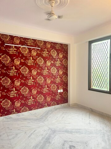 Bedroom in 1 BHK Builder Floor at Saket – for Rent