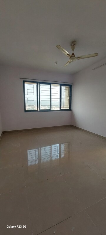 Room in 3 BHK Apartment at Nanded Asawari, Nanded – for Rent