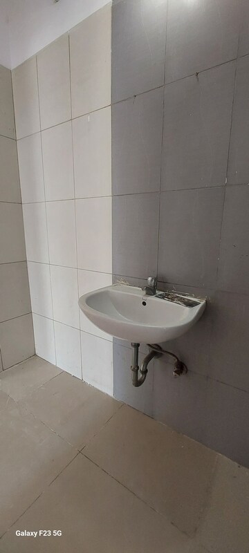 Bathroom in 3 BHK Apartment at Nanded Asawari, Nanded – for Rent