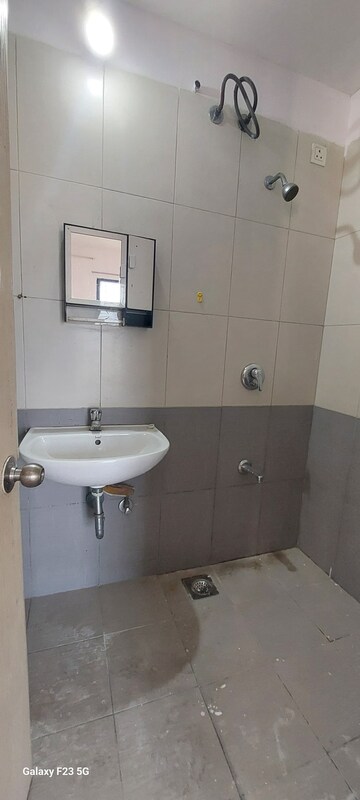 Bathroom in 3 BHK Apartment at Nanded Asawari, Nanded – for Rent