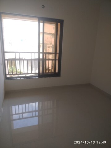 Room in 2 BHK Apartment at Datta Tower Thane, Naupada – for Sale