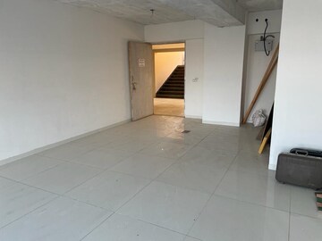 Room in  Office Space at Bodakdev – for Rent