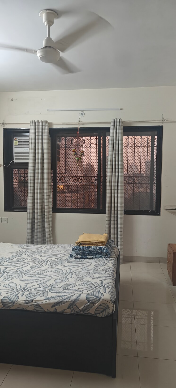 Bedroom, samartha-aangan 4 Bedroom 1600 Sq.Ft. Apartment In Andheri West Mumbai 8068935