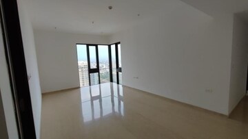 2 BHK Apartment For Sale in Lodha Allura, Worli