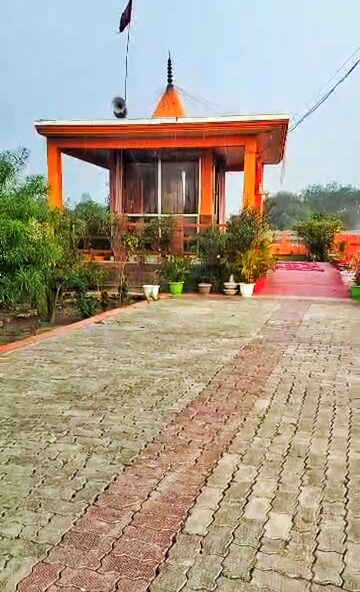  Plot – Garden View at Mohanlalganj - for Sale