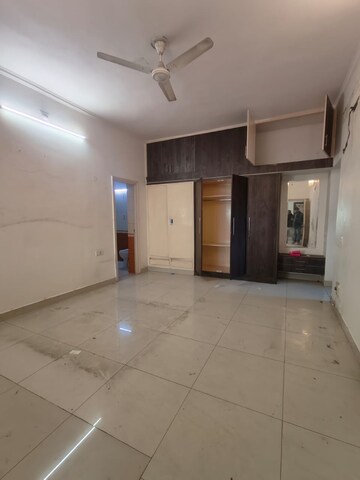 Room in 3 BHK Builder Floor at East Of Kailash – for Rent