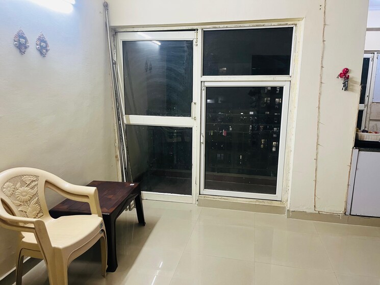 Living Room, aims-golf-city 2.5 Bedroom 1150 Sq.Ft. Apartment In Sector 75 Noida 8068981